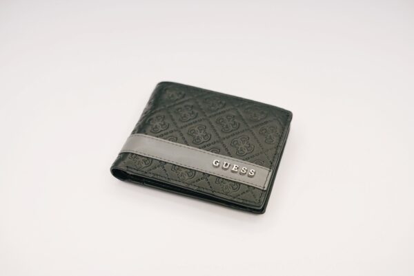 Guess wallet