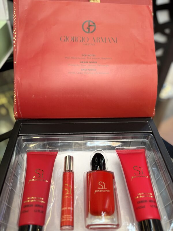 Si armani set