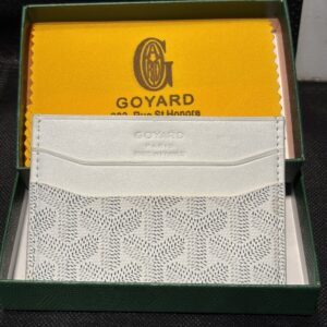 Go yard card holder