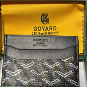 Go yard card holder